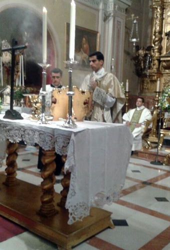19 09 12 01 Sacerdote