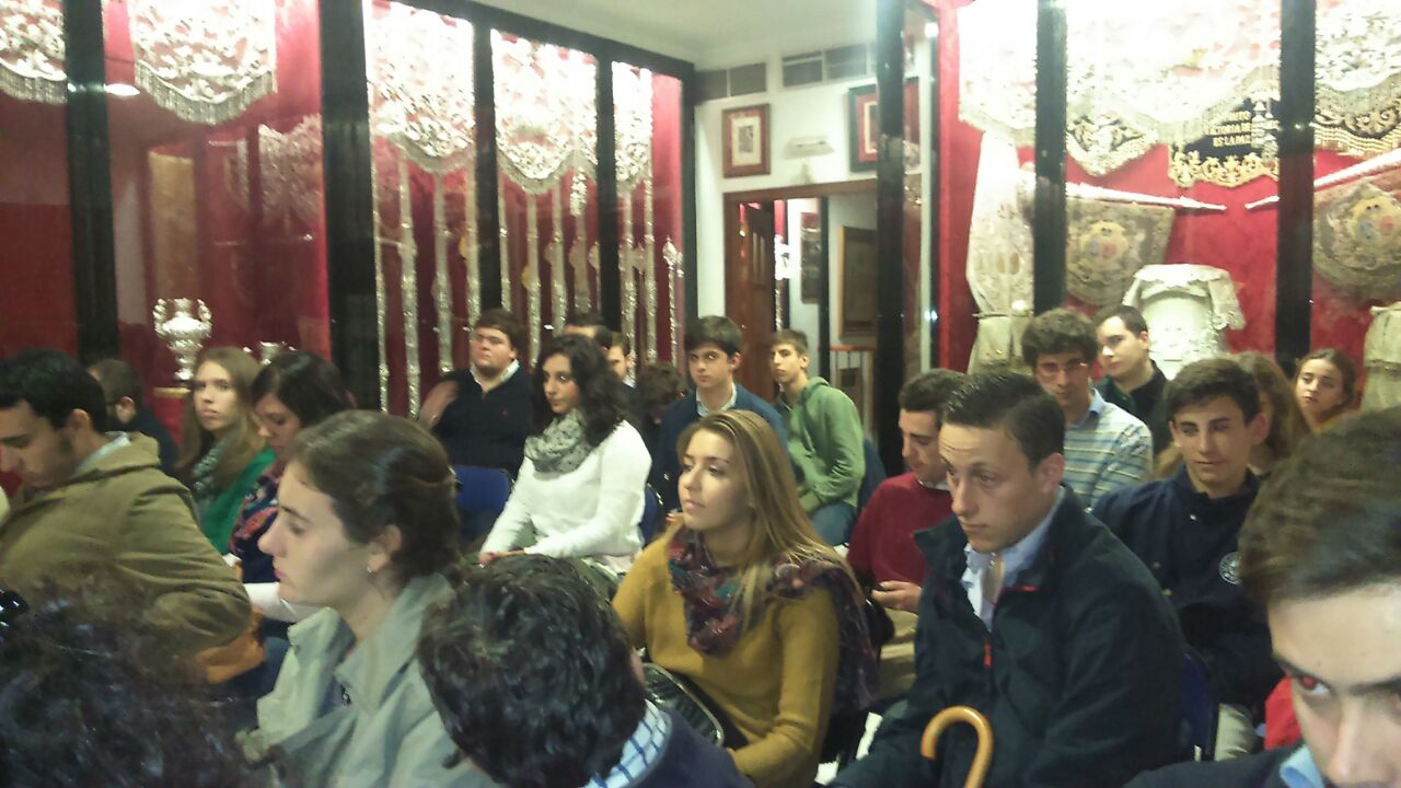 20141114 CJovenes3