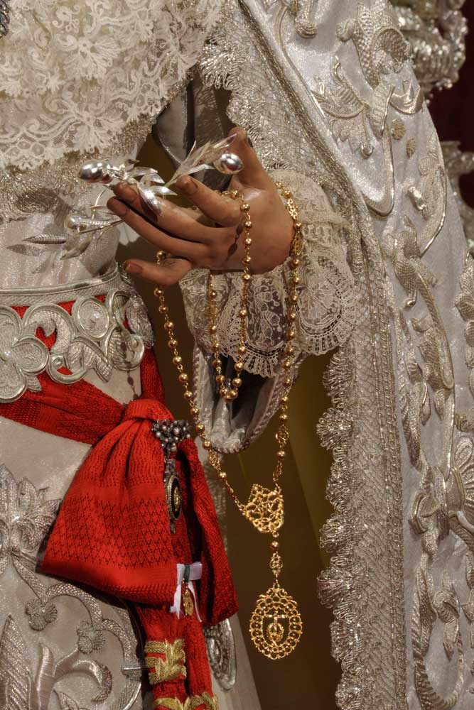 19.--DETALLE-VIRGEN-JOAQUIN-CORCHERO-2012I