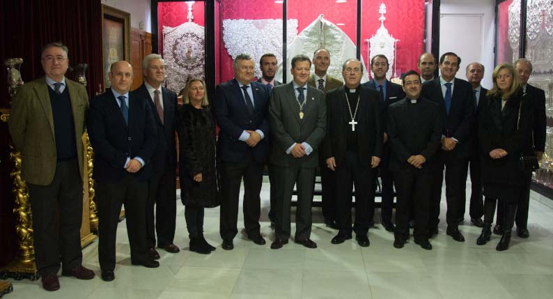 20161202 FirmaLibroHonorArzobispo4I