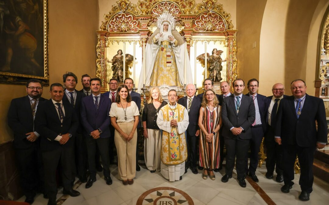 Los nuevos miembros de la Junta de Gobierno toman posesión de sus cargos